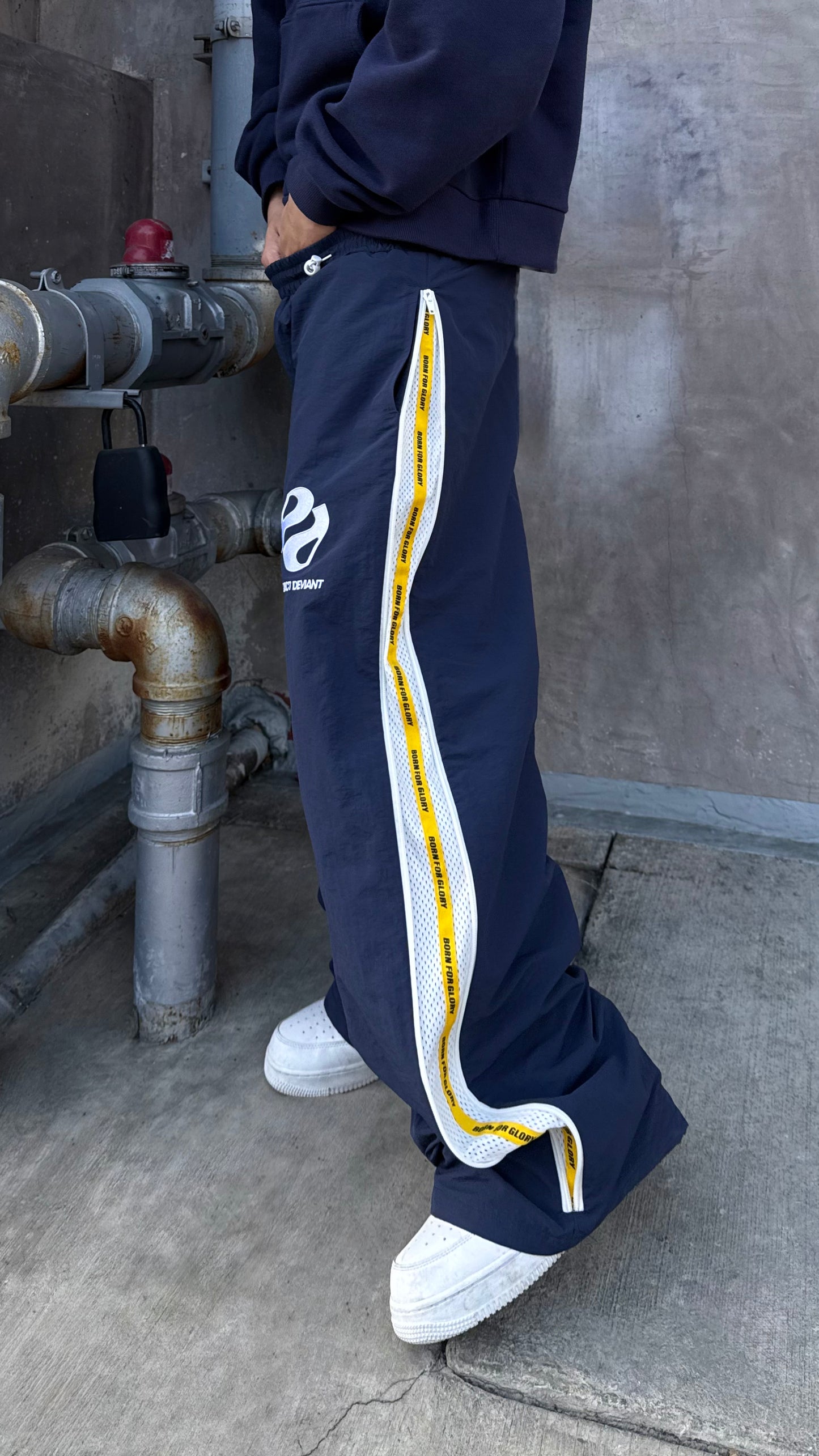 WARM UP TRACK PANTS (NAVY)